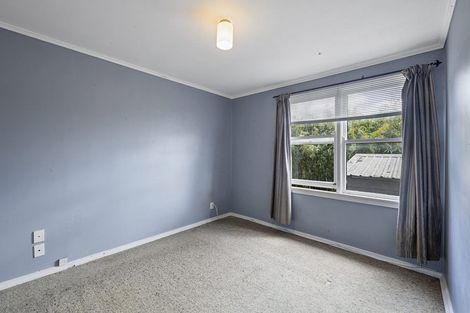 Photo of property in 84 Glenpark Avenue, Frankleigh Park, New Plymouth, 4310