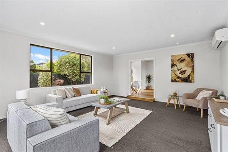 Photo of property in 97 Winters Road, Redwood, Christchurch, 8051