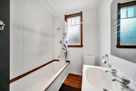 Photo of property in 63 Gladstone Street, Hawera, 4610