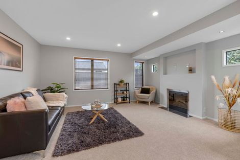 Photo of property in 3/218 Springfield Road, St Albans, Christchurch, 8014