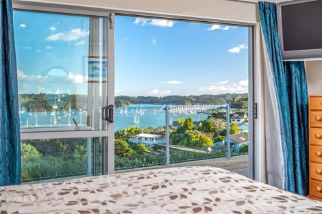 Photo of property in 5 Deeming Road, Okiato, Russell, 0272