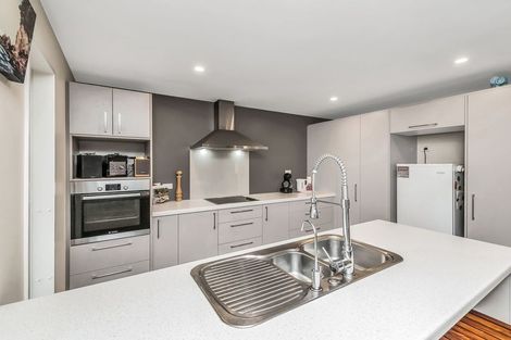 Photo of property in 30 Burnham School Road, Rolleston, 7614