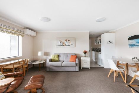 Photo of property in 46 Links View Drive, Omokoroa, 3114