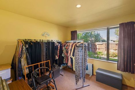 Photo of property in 2/16 James K Baxter Place, Addington, Christchurch, 8024