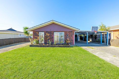 Photo of property in 68 Chelburn Crescent, Mangere East, Auckland, 2024