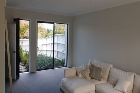 Photo of property in 100 Hillside Road, Mount Wellington, Auckland, 1062