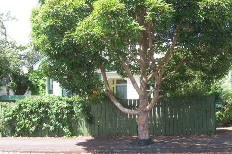 Photo of property in 10 Burgess Road, Devonport, Auckland, 0624