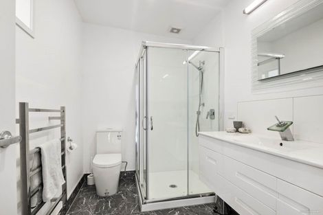 Photo of property in 17 Onepu Lane, Manly, Whangaparaoa, 0930