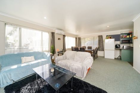 Photo of property in 44 South Street, West End, Palmerston North, 4410