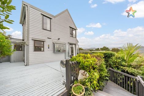 Photo of property in 75 Park Road, Belmont, Lower Hutt, 5010