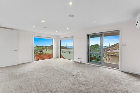 Photo of property in 21a Macleans Road, Bucklands Beach, Auckland, 2014