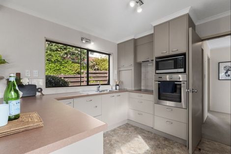 Photo of property in 298 Otumoetai Road, Otumoetai, Tauranga, 3110