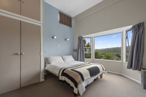 Photo of property in 17a Castle Crescent, Stokes Valley, Lower Hutt, 5019