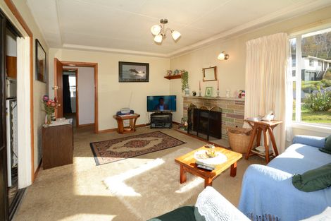 Photo of property in 16 Stephen Street, Halfway Bush, Dunedin, 9010