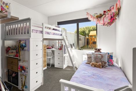 Photo of property in 402 Main North Road, Bay View, Napier, 4104