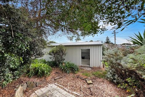 Photo of property in 111 Karaka Street, Castlecliff, Whanganui, 4501