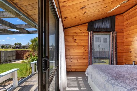 Photo of property in 10a Alpha Avenue, Coastlands, Whakatane, 3120