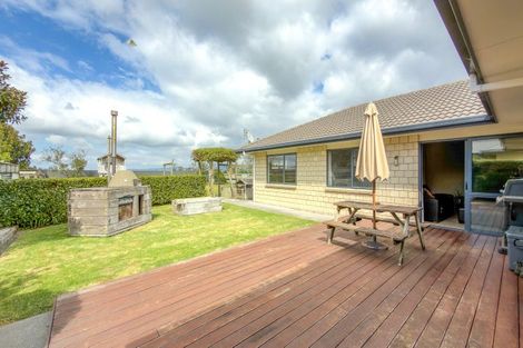 Photo of property in 15 Benner Drive, Ngatea, 3503