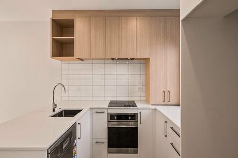 Photo of property in 5/721 Te Atatu Road, Te Atatu Peninsula, Auckland, 0610