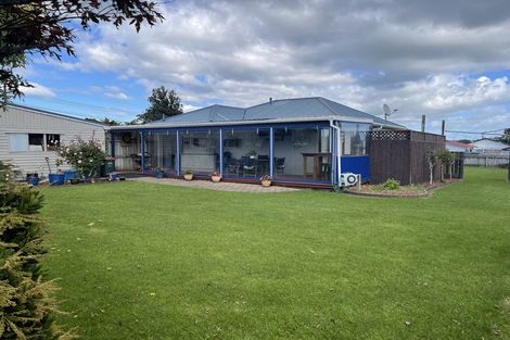 Photo of property in 18 Seymour Street, Waitara, 4320