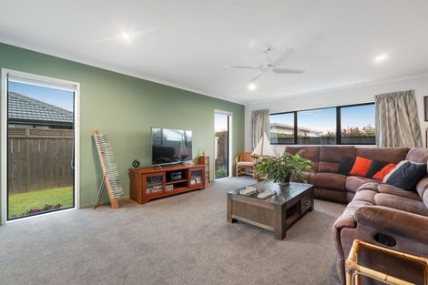 Photo of property in 48 Reel Road, Waihi Beach, 3611
