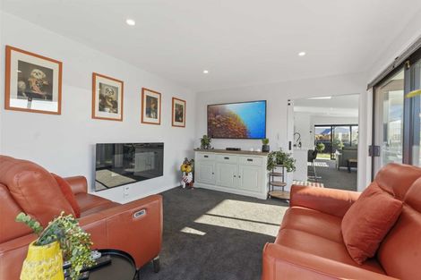 Photo of property in 1 Fraer Street, Cromwell, 9310