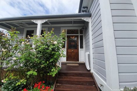 Photo of property in 286 Main Road, Tawa, Wellington, 5028