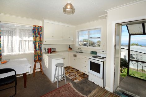 Photo of property in 16 Stephen Street, Halfway Bush, Dunedin, 9010