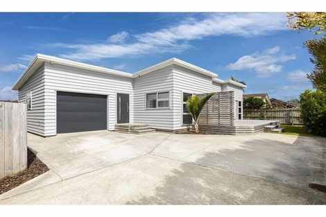 Photo of property in 38a Hatton Road, Orewa, 0931