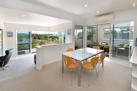 Photo of property in 36 Rawhiti Road, Manly, Whangaparaoa, 0930