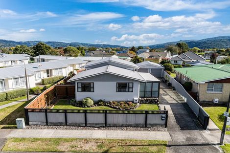 Photo of property in 21 Bonnie Glen Crescent, Ebdentown, Upper Hutt, 5018