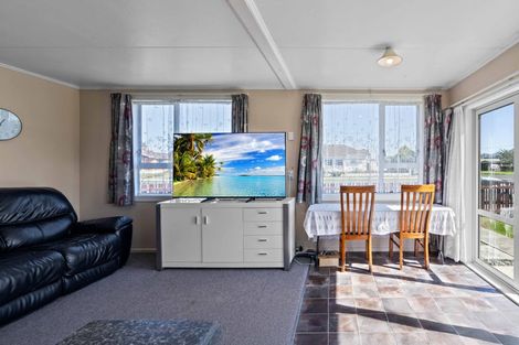 Photo of property in 19 Huron Street, East Gore, Gore, 9710