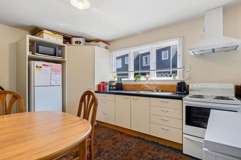 Photo of property in 143 Olliviers Road, Phillipstown, Christchurch, 8011