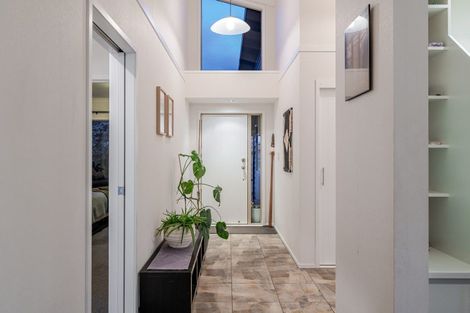 Photo of property in 19 Meridian Grove, Kelvin Grove, Palmerston North, 4414