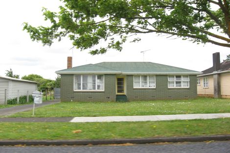 Photo of property in 4 Windmill Road, Pukekohe, 2120