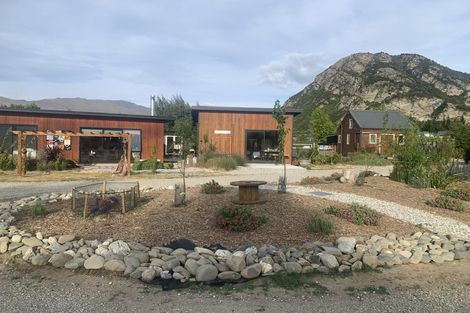 Photo of property in 14a Balneaves Lane, Albert Town, Wanaka, 9382