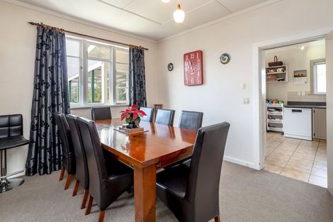 Photo of property in 5 Allan Street, Dannevirke, 4930