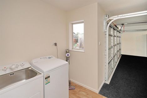 Photo of property in 20 Sutton Place, Dallington, Christchurch, 8061