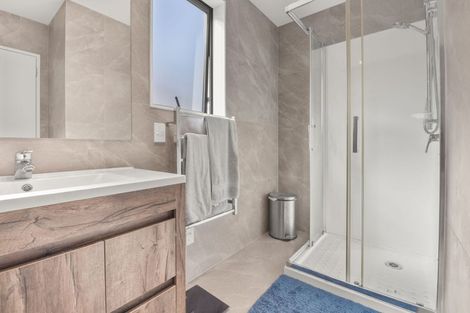 Photo of property in 10 Seafarer Crescent, Stanmore Bay, Whangaparaoa, 0932