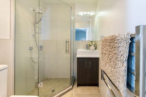 Photo of property in 85 Bordeaux Parade, Te Atatu South, Auckland, 0610