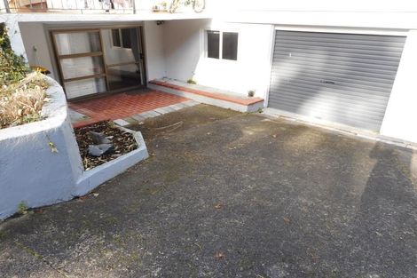 Photo of property in 55 Waikowhai Street, Ngaio, Wellington, 6035