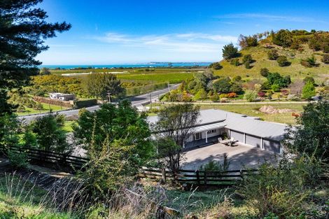 Photo of property in 801 Main North Road, Bay View, Napier, 4182