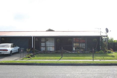 Photo of property in 5 Buss Street, Rangiora, 7400