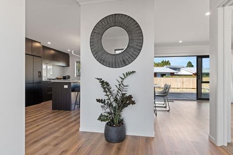 Photo of property in 21 Coralie Place, Lansdowne, Masterton, 5810