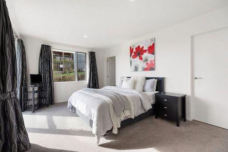 Photo of property in 9 Puhirake Crescent, Pyes Pa, Tauranga, 3112