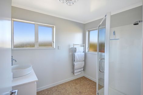 Photo of property in 17 Palmer Place, Taieri Beach, Taieri Mouth, 9091