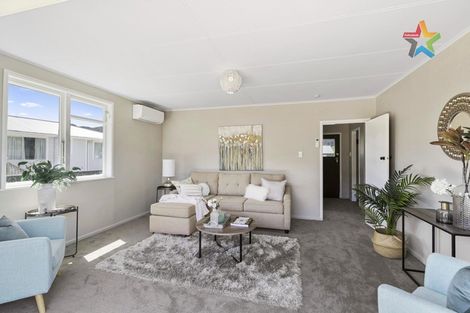Photo of property in 17 Grimsby Grove, Wainuiomata, Lower Hutt, 5014