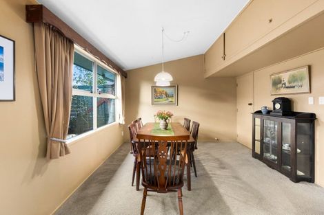 Photo of property in 12b Saint Hill Lane, Havelock North, 4130