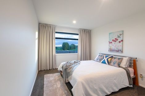 Photo of property in 19 Waikaka Place, Rototuna North, Hamilton, 3210