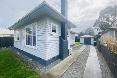 Photo of property in 90 Makoura Road, Masterton, 5810